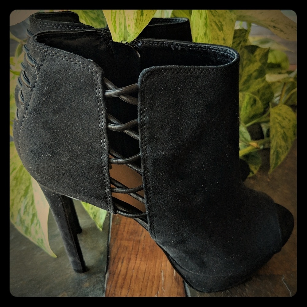 Mix 6 Platform Heels Sz. 8.5